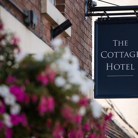 The Cottage Hotel Bradmore  エクステリア 写真