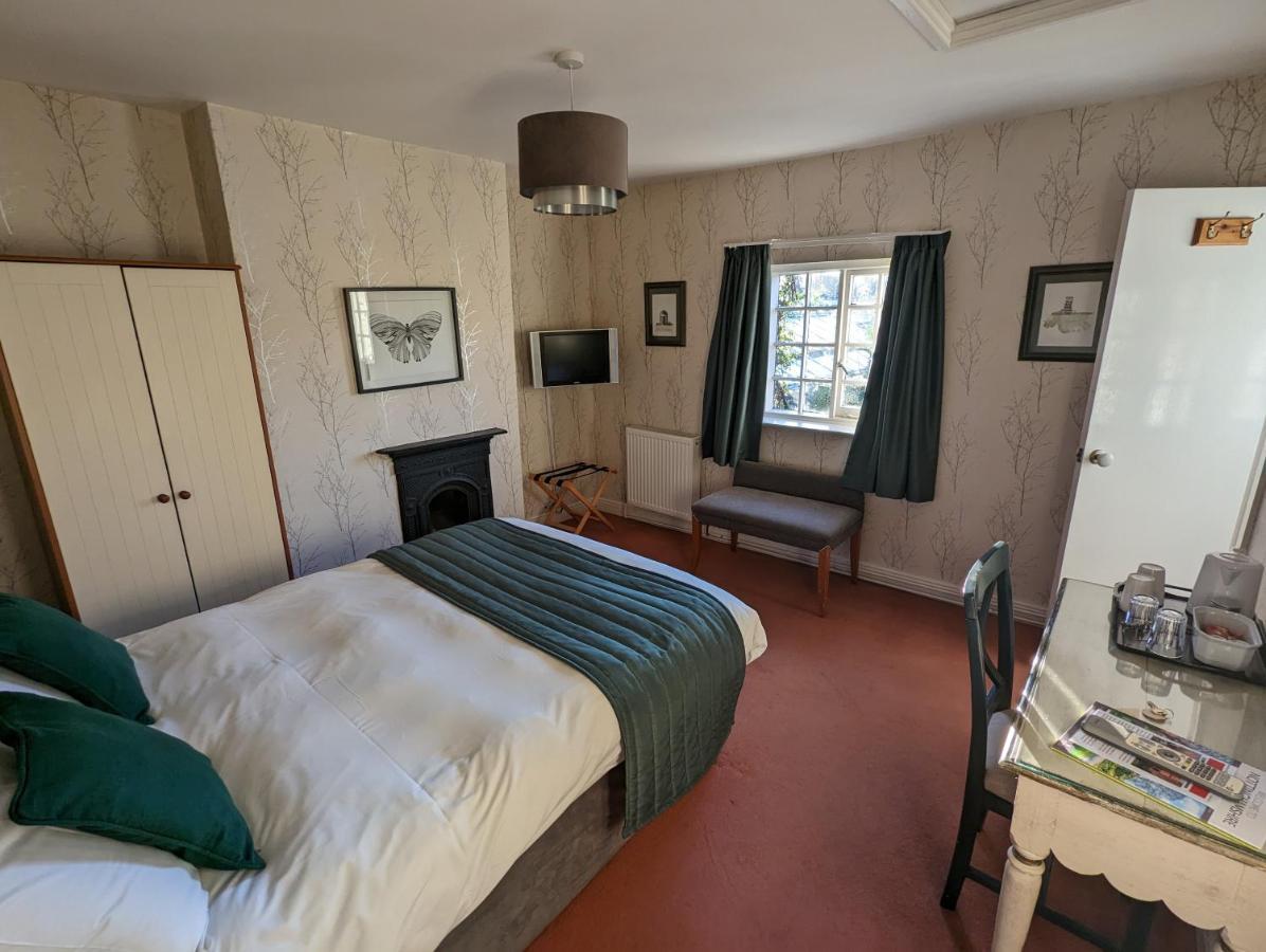The Cottage Hotel Bradmore  エクステリア 写真