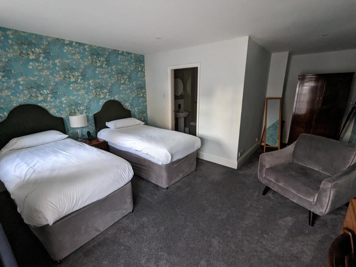 The Cottage Hotel Bradmore  エクステリア 写真