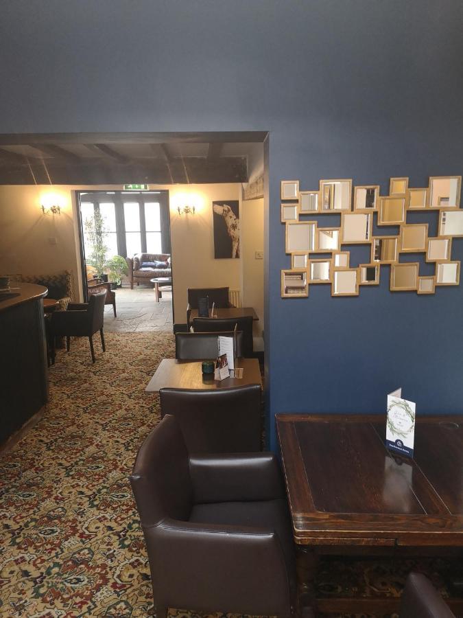 The Cottage Hotel Bradmore  エクステリア 写真