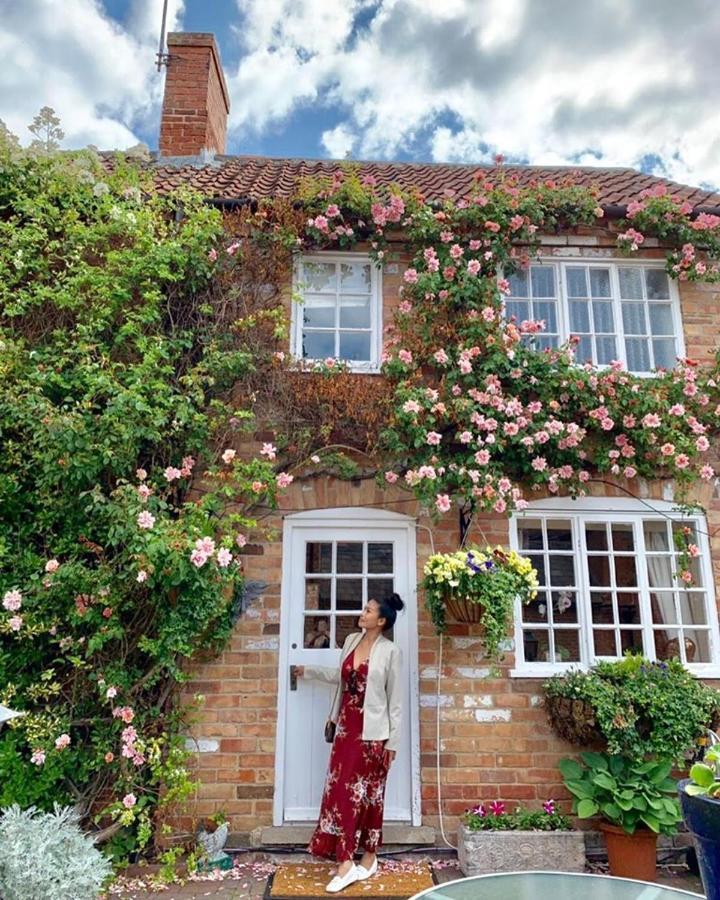 The Cottage Hotel Bradmore  エクステリア 写真